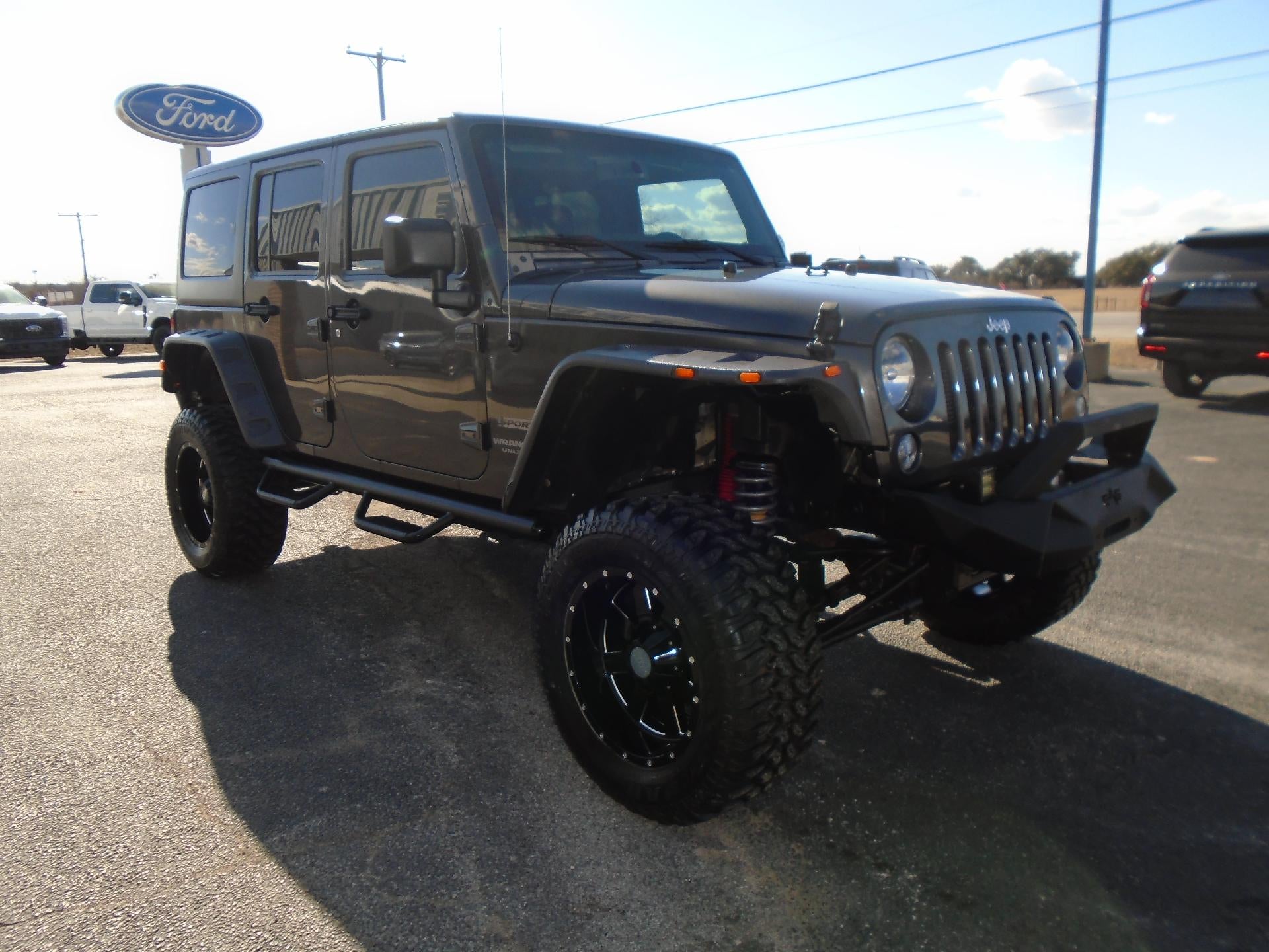 2016 Jeep Wrangler Unlimited 4WD 4dr Sport