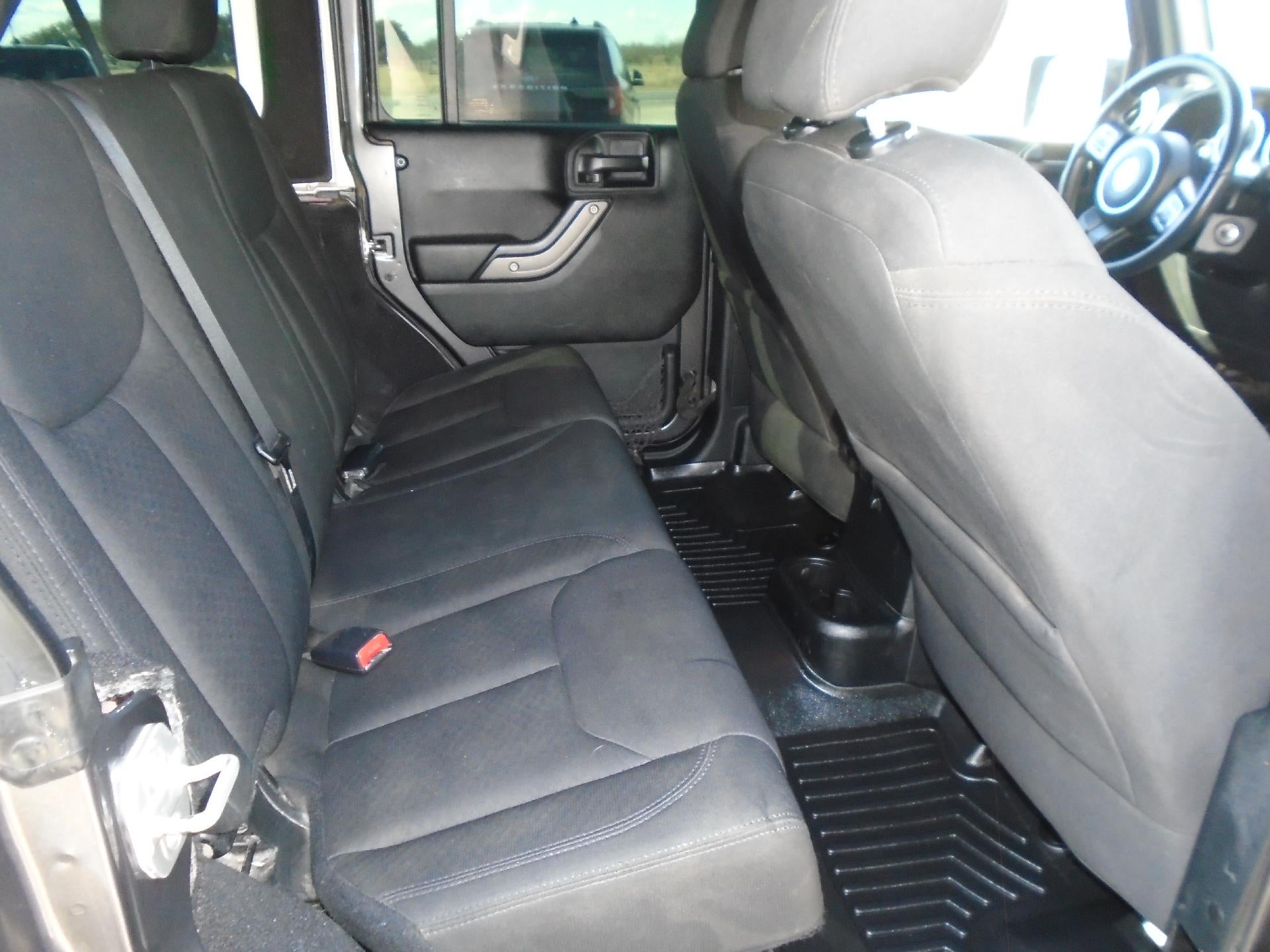 2016 Jeep Wrangler Unlimited 4WD 4dr Sport