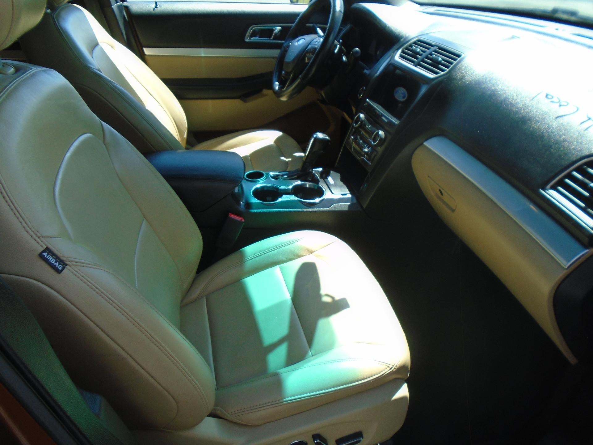 2017 Ford Explorer XLT FWD