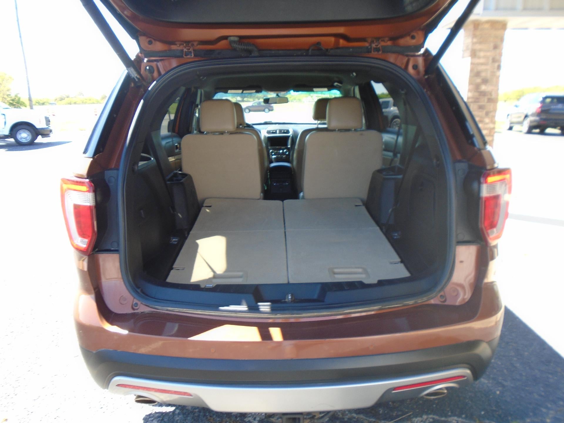 2017 Ford Explorer XLT FWD