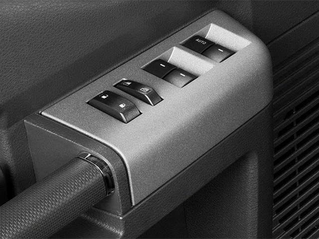 2014 Ford Super Duty F-250 SRW 2WD Crew Cab 6-3/4 Ft Box XL