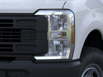 2026 Ford Super Duty F-350 SRW XL 4WD Crew Cab 8' Box