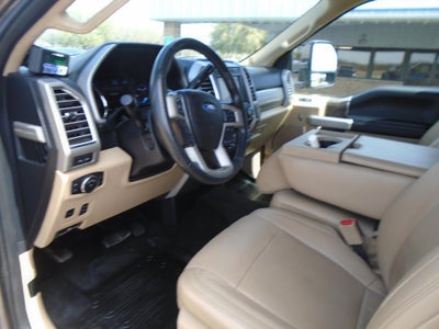 2017 Ford Super Duty F-350 SRW Lariat