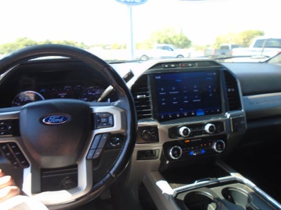 2022 Ford Super Duty F-350 DRW XL 4WD Crew Cab 8' Box