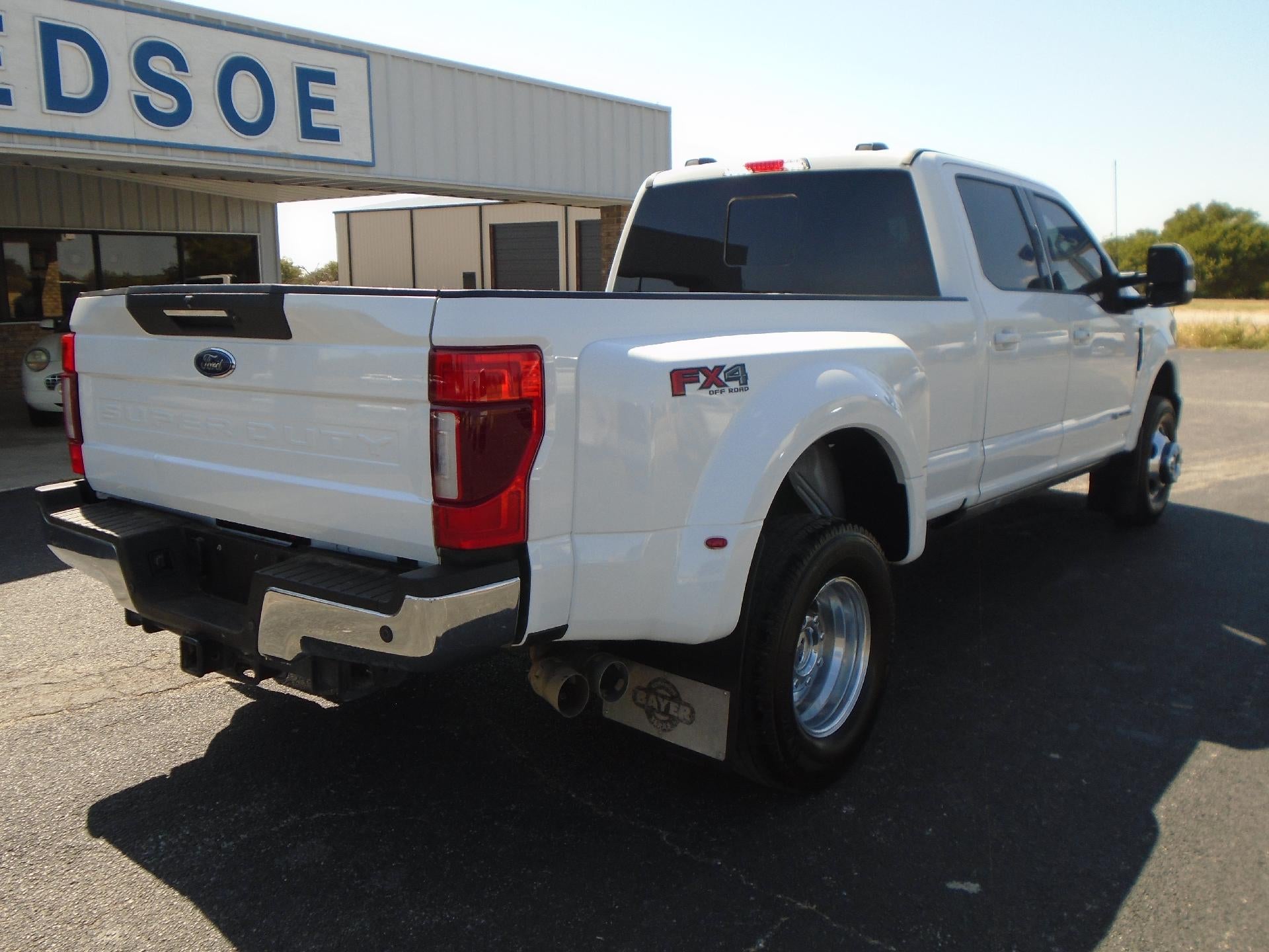 2022 Ford Super Duty F-350 DRW XL 4WD Crew Cab 8' Box