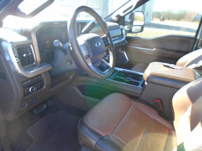 2024 Ford Super Duty F-350 DRW King Ranch 4WD Crew Cab 8' Box