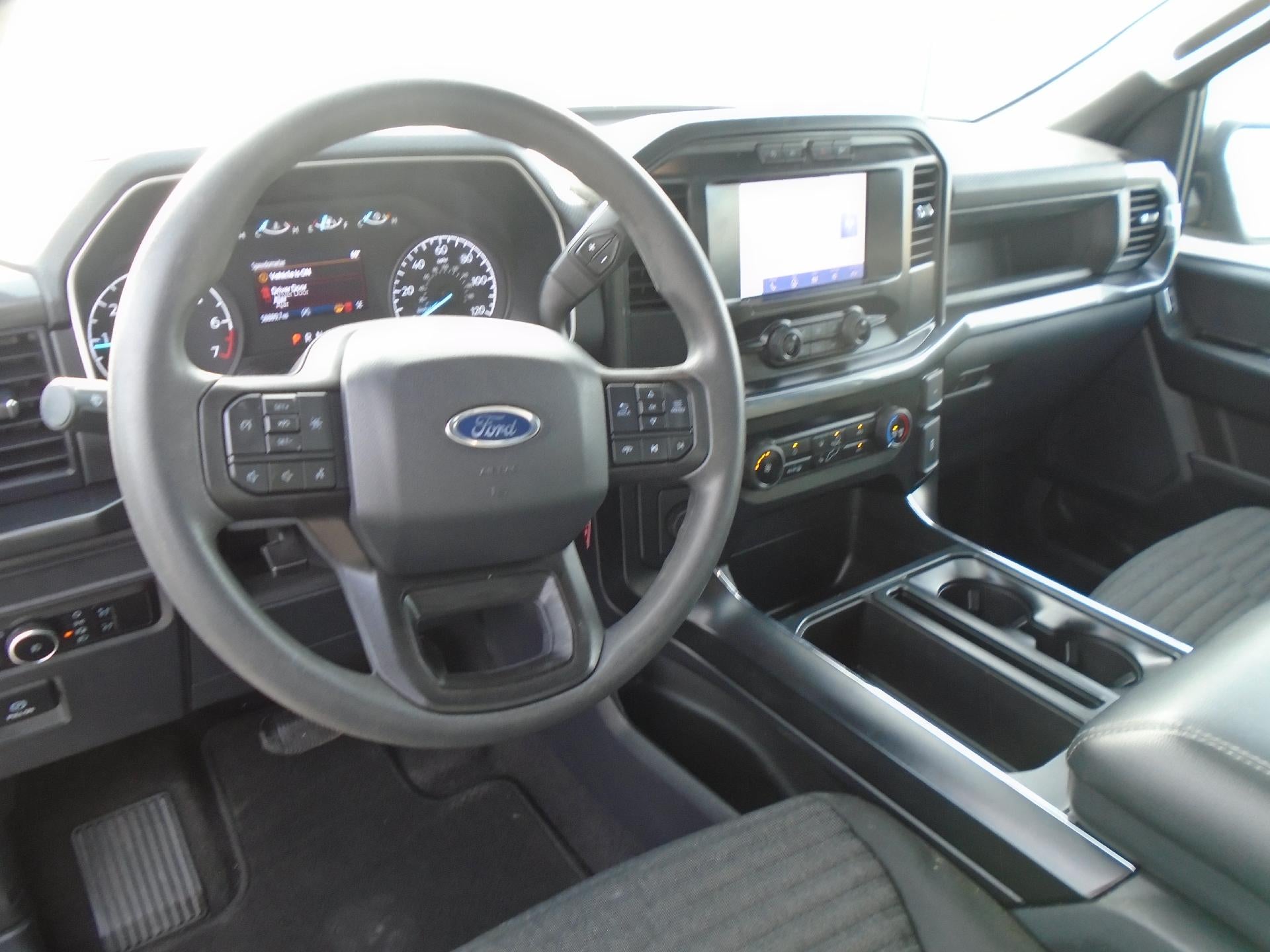 2023 Ford F-150 XL 2WD SuperCrew 5.5' Box