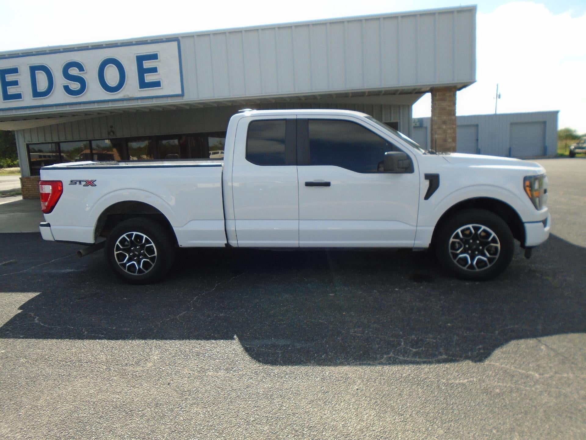 2023 Ford F-150 XL 2WD SuperCab 6.5' Box