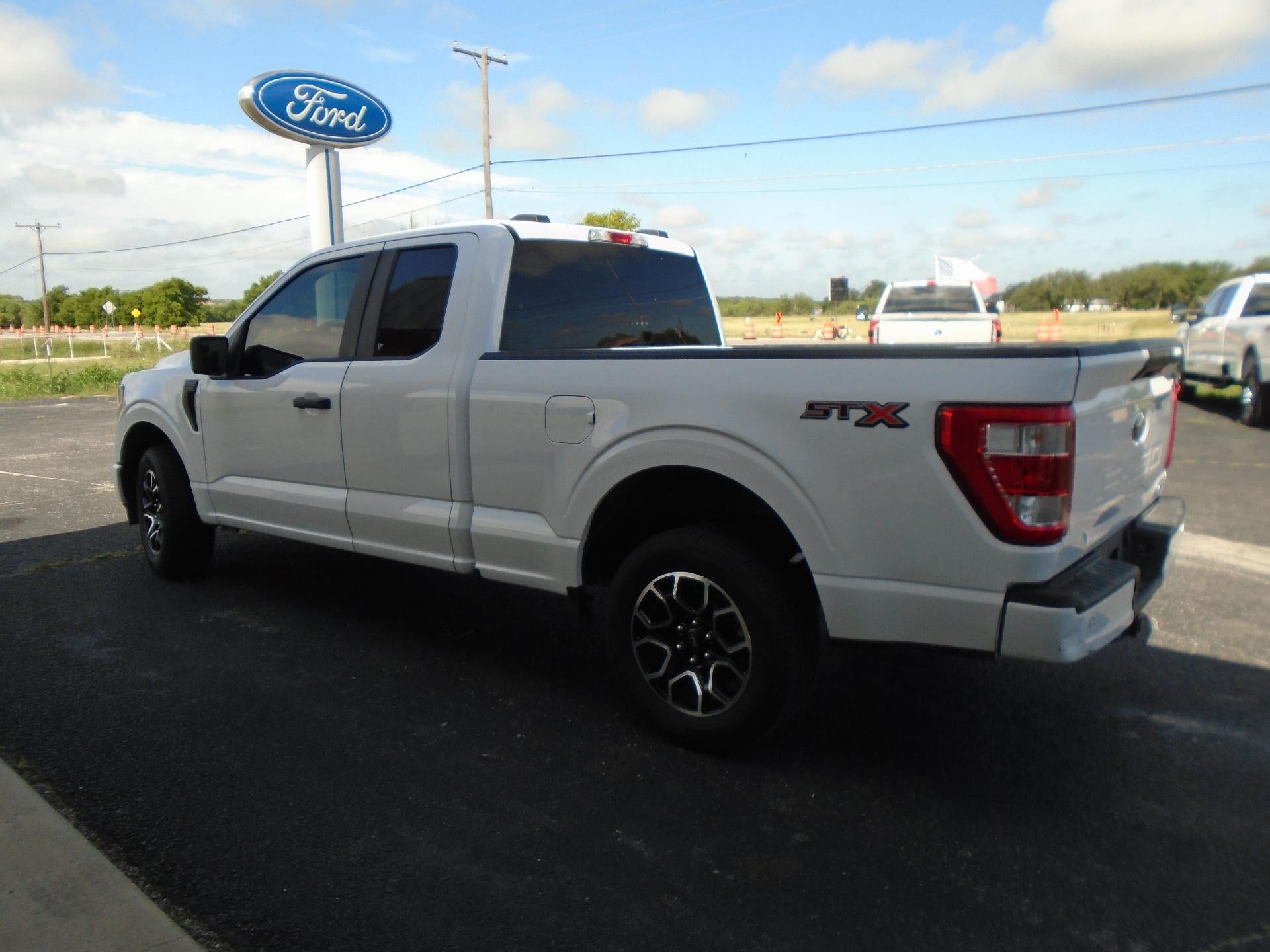 2023 Ford F-150 XL 2WD SuperCab 6.5' Box