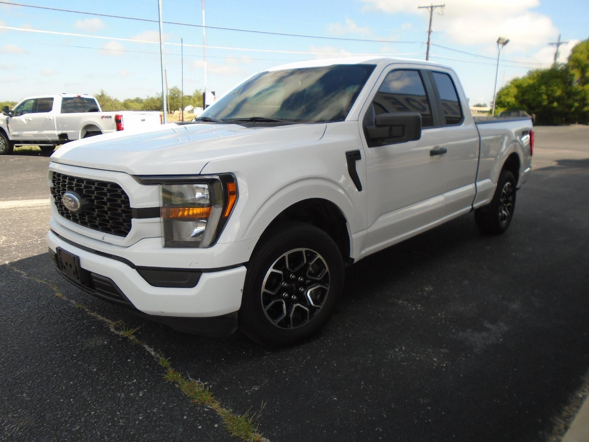 2023 Ford F-150 XL 2WD SuperCab 6.5' Box