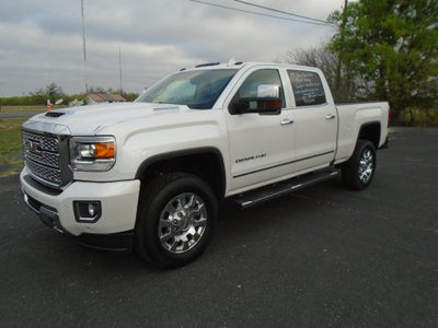2019 GMC Sierra 2500 HD Crew Cab Standard Box 4-Wheel Drive Denali