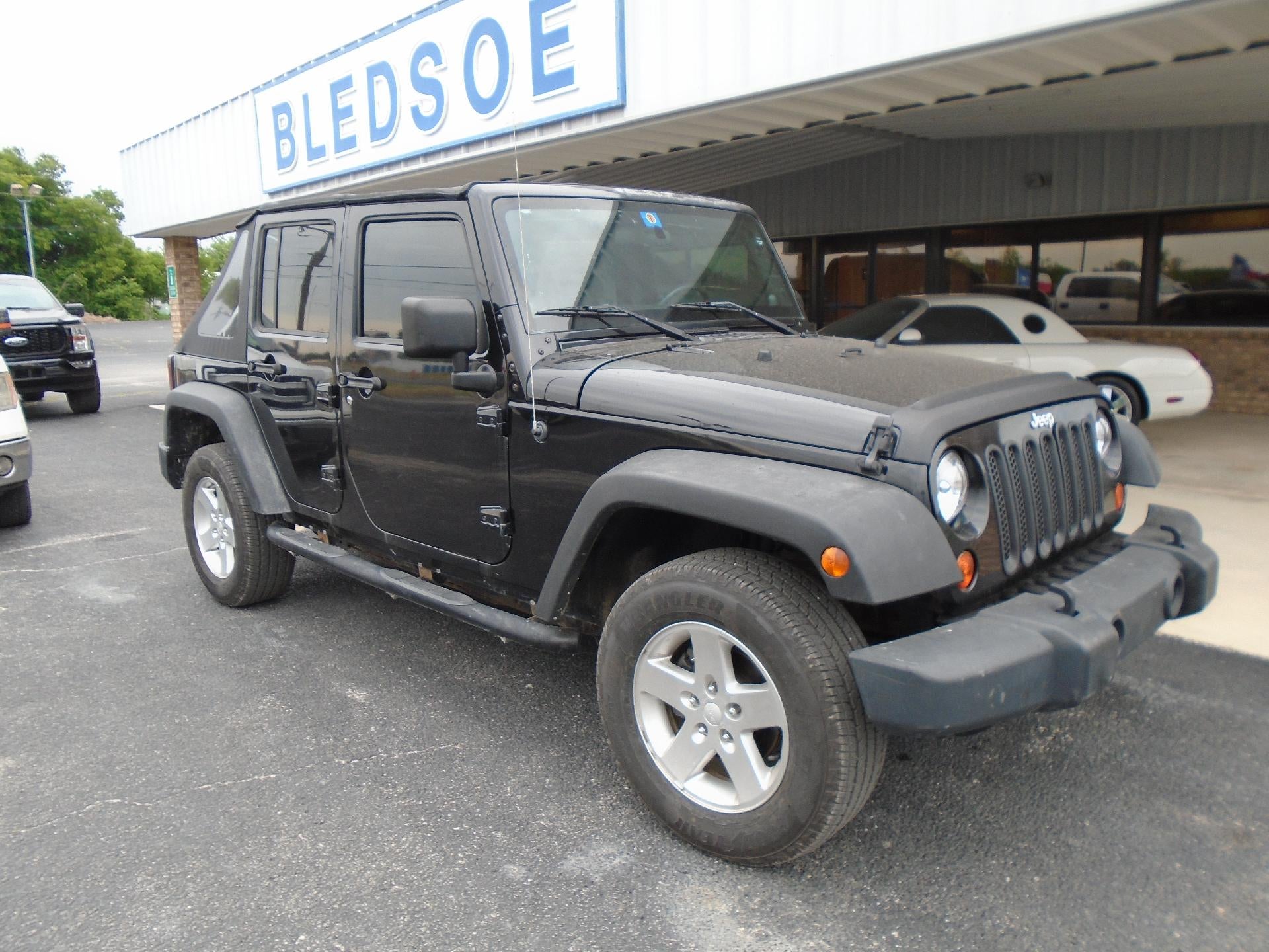 2010 Jeep Wrangler Unlimited 4WD 4dr Sport