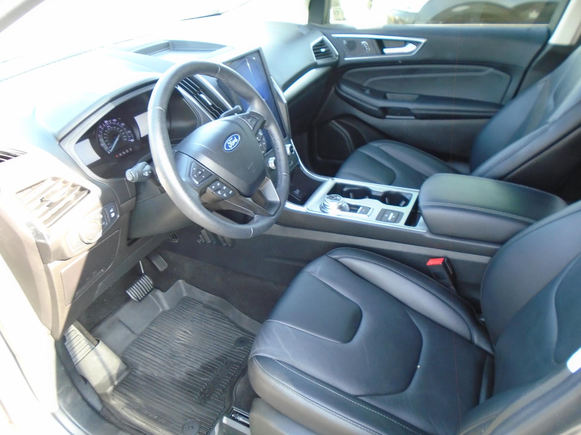 2022 Ford Edge Titanium AWD