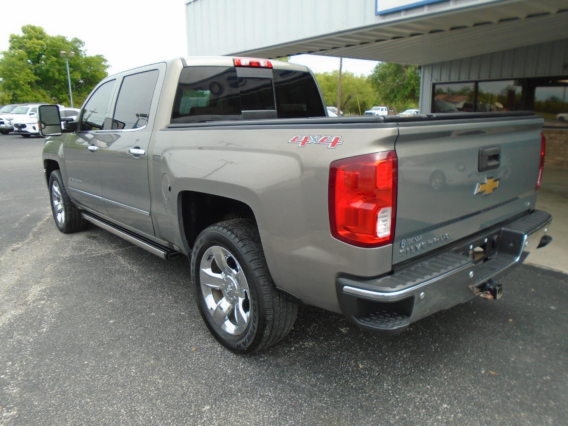 2017 Chevrolet Silverado 1500 Crew Cab Short Box 4-Wheel Drive LTZ