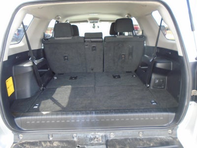 2016 Toyota 4Runner RWD 4dr V6 SR5 (Natl)